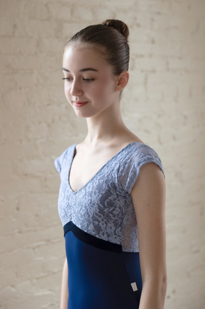 NAVY VELVET INSERT CAP LEO