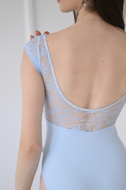 SKYBLUE LACE OVER CAP LEO