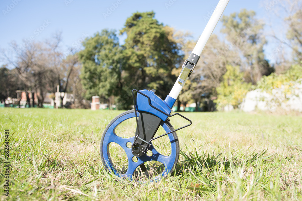 8 Steps To Getting the Perfect Fence Measurements - Easy Pet Fence