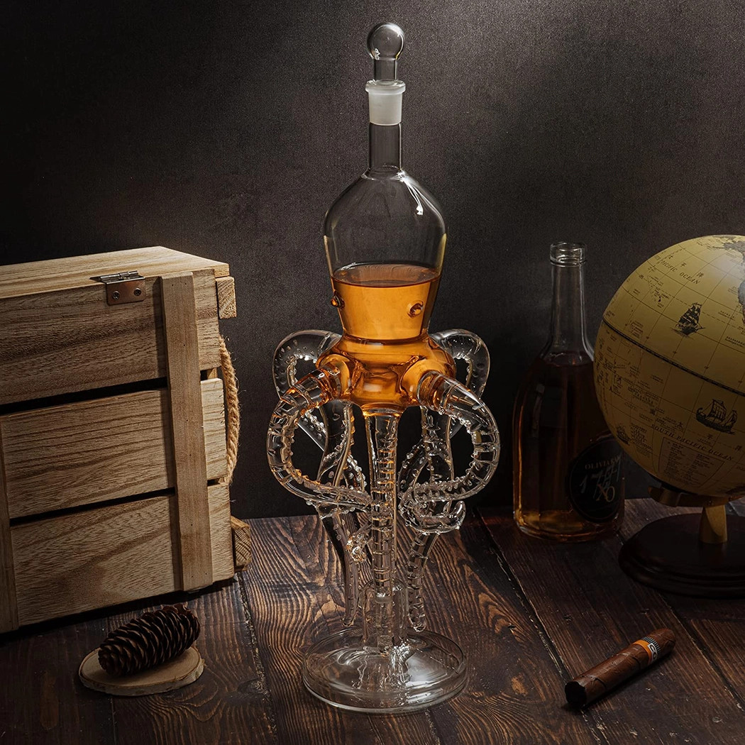 Wine Savant Octopus Decanter - Thumbnail 2