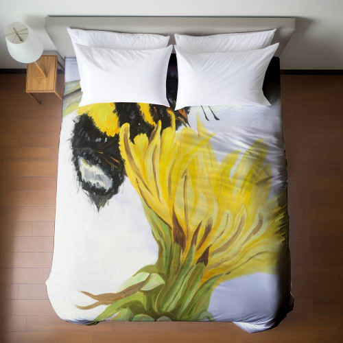 Bumblebee on Dandelion Duvet Cover - Queen