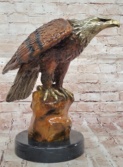 Bald Eagle Statue - Moigniez