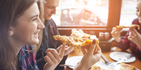 Esto es lo que buscan los centennials en un restaurante