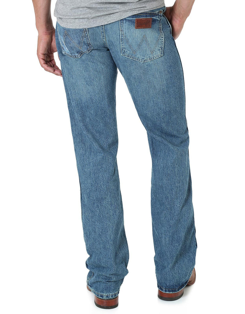 Wrangler Men's Retro Low Rise Slim Fit Boot Cut Jeans - Worn In