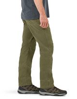 Wrangler Men's ATG Jackson Utility Mid Rise Regular Fit Straight Leg  Pant - Green