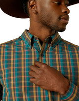 Ariat Men's Pro Series Fitted Long Sleeve Plaid Button Down Shirt - Teal/Tan (Closeout)
