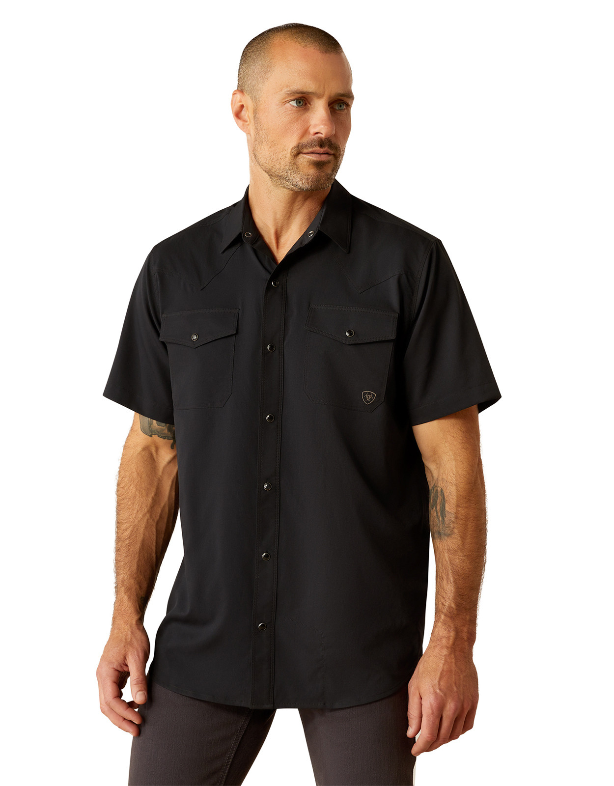 Ariat Men's VentTEK Fitted Short Sleeve Solid Snap Shirt - Black