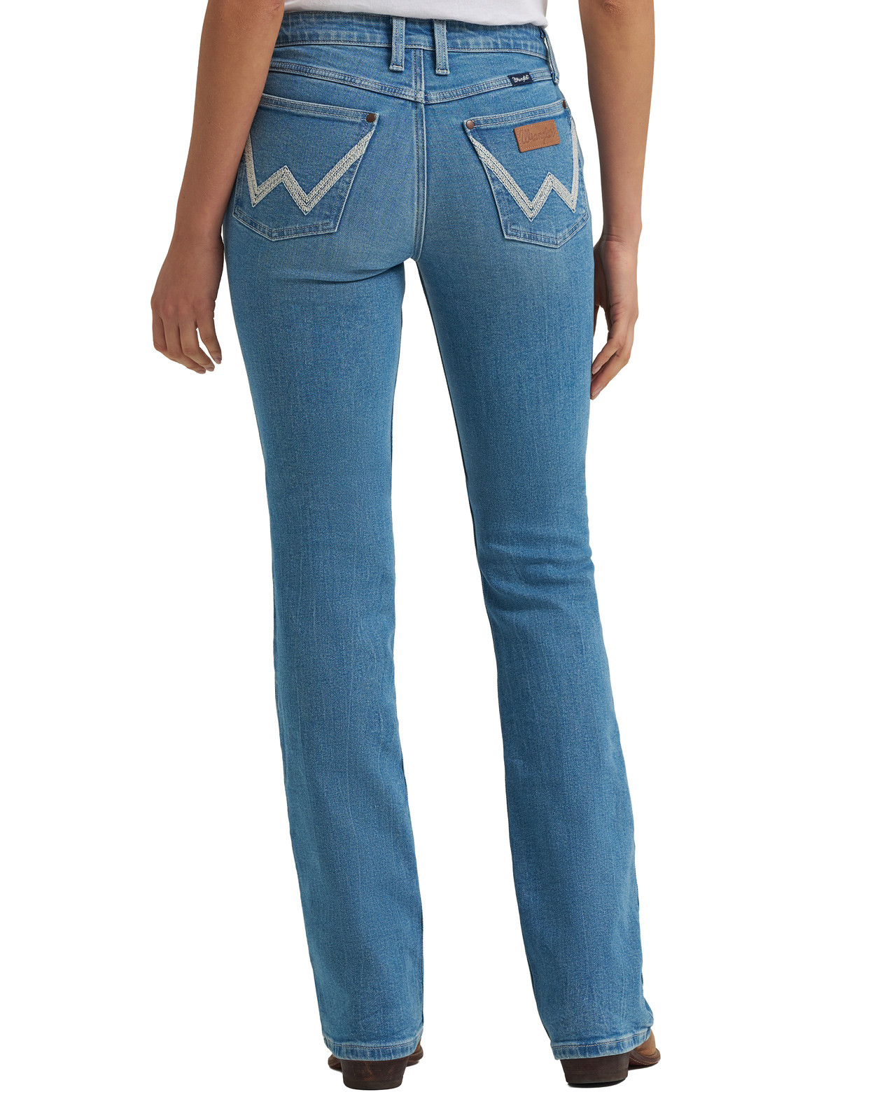 Wrangler Women's Mae Bootcut Stretch Mid Rise Slim Fit Boot Cut Jean - Illiana