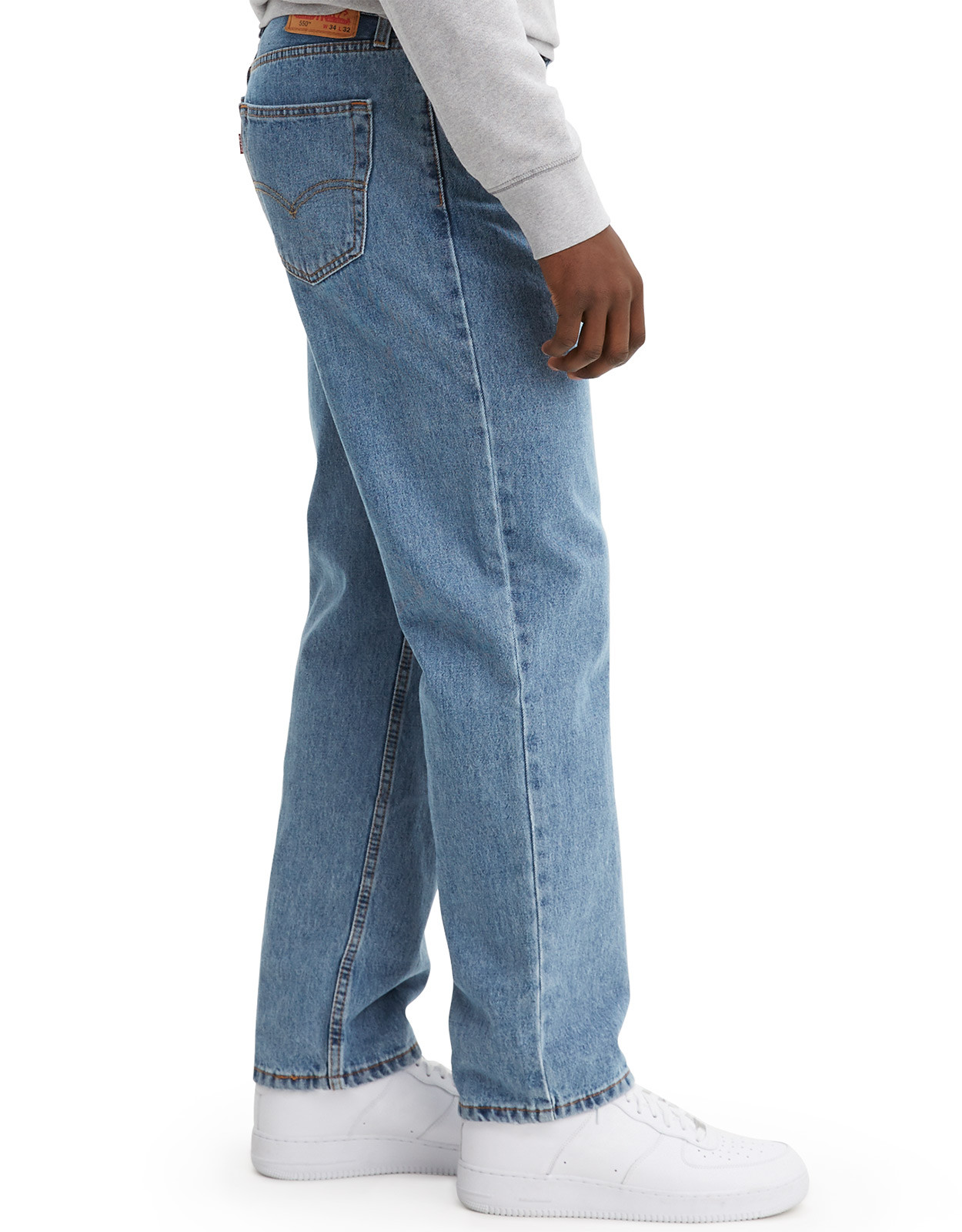 Levi's Men's 550 Relaxed Mid Rise Relaxed Fit Tapered Leg Jeans Light