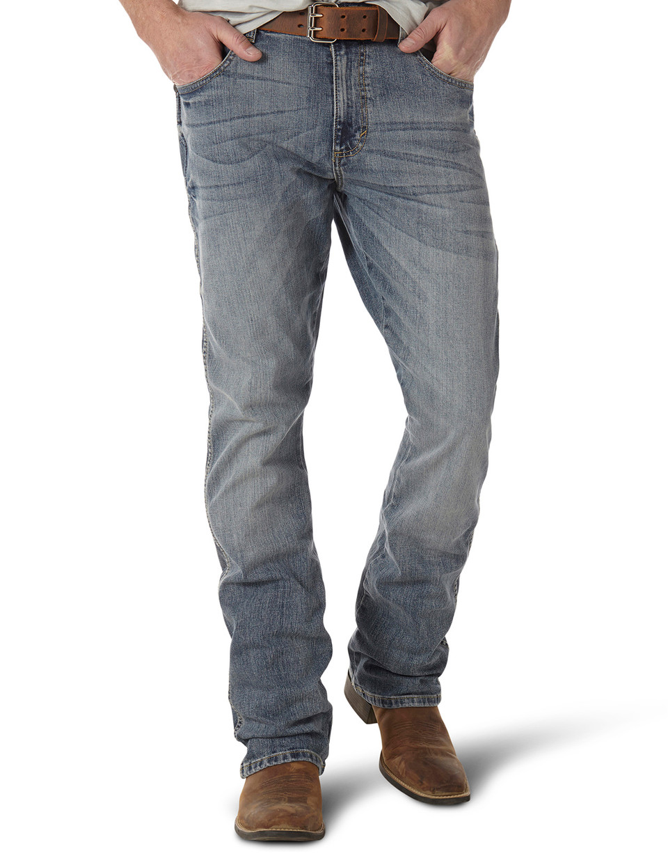 Wrangler Men's Retro Stretch Low Rise Slim Fit Boot Cut Jeans Greeley