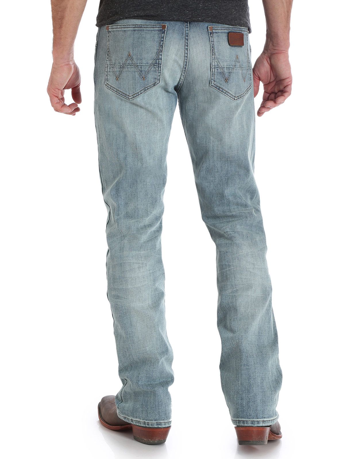Wrangler Men's Retro Stretch Low Rise Slim Fit Boot Cut Jeans - Bearcreek