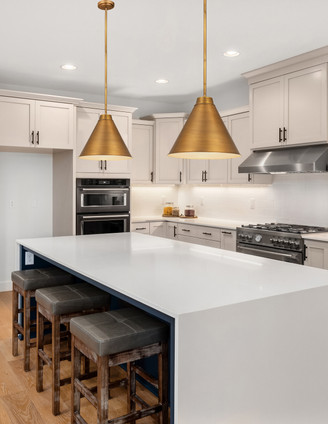 Eaton One Light Pendant (6011P18-RB)