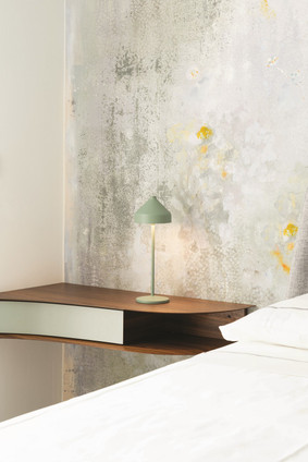 Amelie LED Table Lamp (LD1090V3)