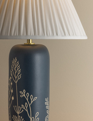 Etta One Light Table Lamp (HL1206201-AGB/CBL)