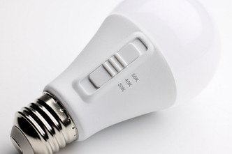 Light Bulb (S11772)