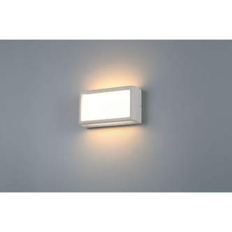 Malibu LED Outdoor Wall Mount (20023LEDDMG-SAT/ACR)