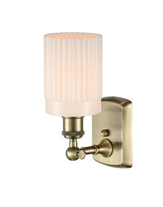manufacturer_finish:Antique Brass|manufacturer_glass:Cased Matte White Hadley|light_output:220.00lm|color_temperature:2200K|cri:99