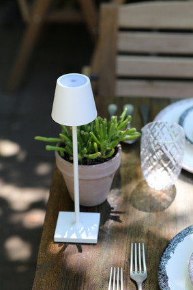 Poldina LED Table Lamp (LD0490B3)