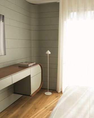 Amelie LED Floor Lamp (LD1096B3)