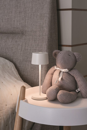 Olivia LED Table Lamp (LD1840B3)