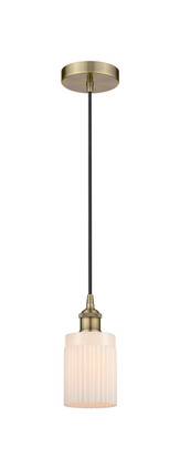 manufacturer_finish:Antique Brass|manufacturer_glass:Matte White Hadley|light_output:220.00lm|color_temperature:2200K|cri:99