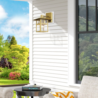 Crestlake One Light Outdoor Wall Lantern (21322-32)