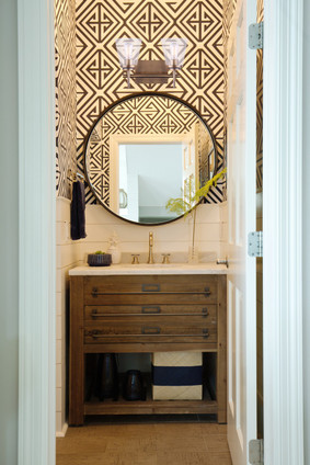 Perla Two Light Vanity (IVL703A02GD)