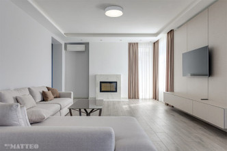 EZRA LED Ceiling Mount (M16616WH)