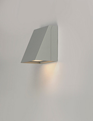 Pathfinder LED Outdoor Wall Sconce (52120SV)