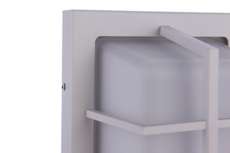 Bulkhead Rectangular Two Light Outdoor Bulkhead (ZA6112-TW)