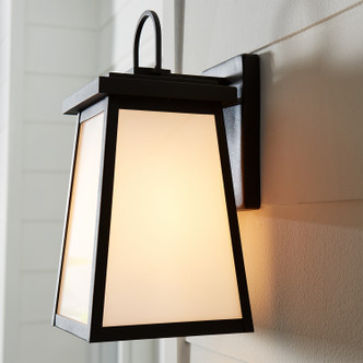 manufacturer_finish:Black