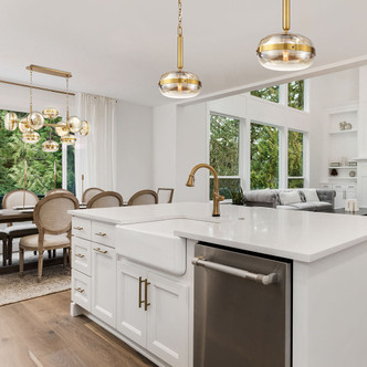 Nottingham One Light Pendant (37197-018)