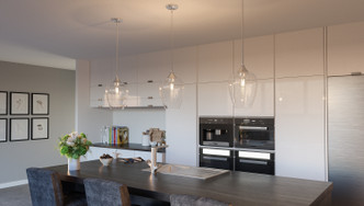 Towne One Light Mini Pendant (TWE1510BN) Towne One Light Mini Pendant (TWE1510BN)