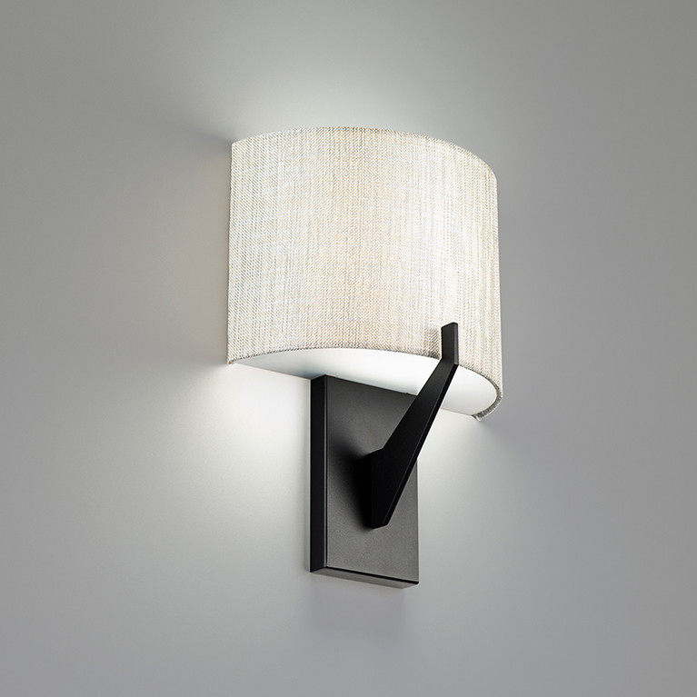 manufacturer_finish:Black|color_temperature:2700K