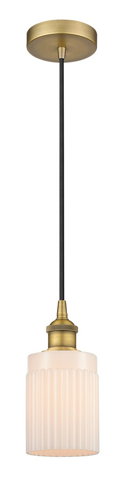 manufacturer_finish:Antique Brass|manufacturer_glass:Matte White|light_output:220.00lm|color_temperature:2200K|cri:99