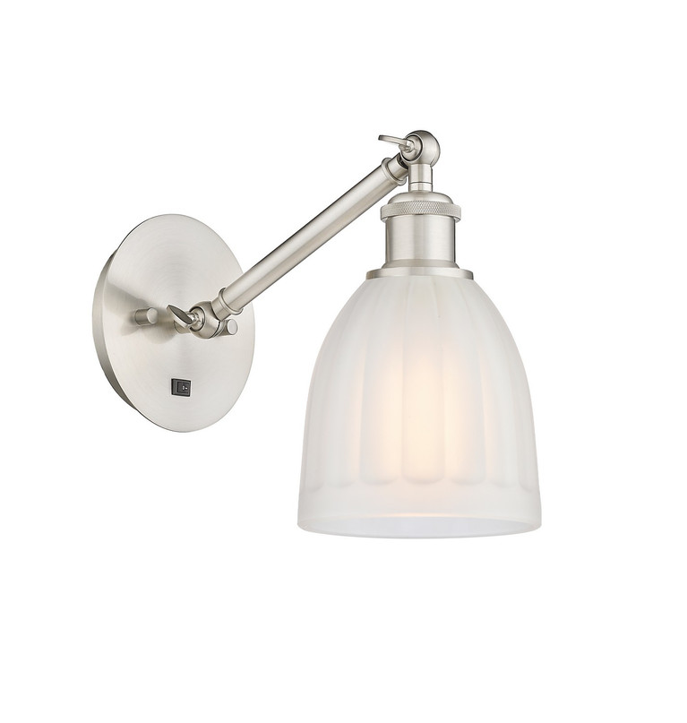 manufacturer_finish:Brushed Satin Nickel|manufacturer_glass:White|light_output:220.00lm|color_temperature:2200K|cri:99