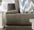 Reigate Loveseat GY