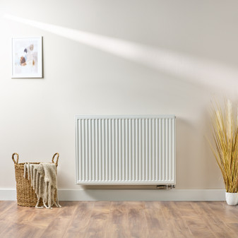 Compact 6 - 7TS Horizontal Radiator:  Traffic White (RAL 9016) 700mm H x 1000mm L - Compact-6-7TS1000W-White-Lifestyle-01.jpg