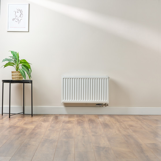 Compact 6 - 4TS Horizontal Radiator:  Traffic White (RAL 9016) 400mm H x 700mm L - Compact-6-4TS700W-White-Lifestyle-01.jpg