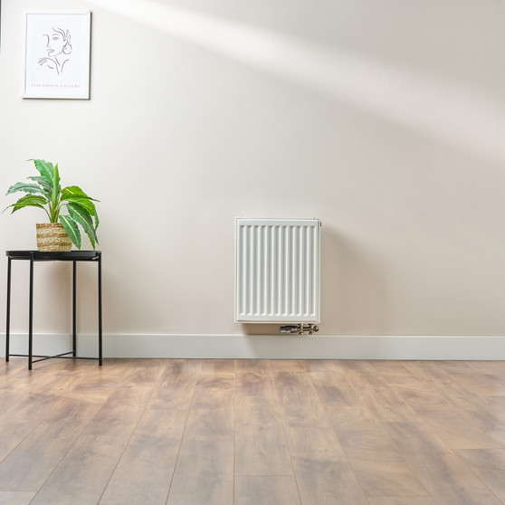 Compact 4 - 5DF Horizontal Radiator:  Traffic White (RAL 9016) 500mm H x 400mm L - Compact-4-5DF400W-White-Lifestyle-01.jpg