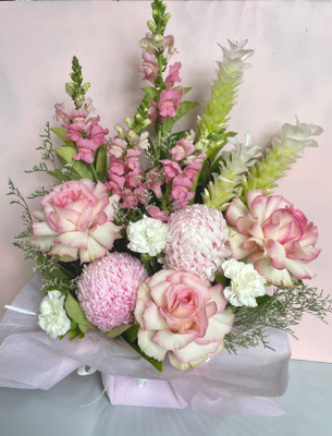 The Pretty in Pink Arrangement