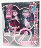 Monster High Draculaura Daughter of Dracula Doll 2011 Mattel #W9189 Sweet 1600