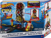 Hot Wheels City Super Twist Tire Shop Playset