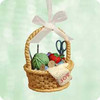 Hallmark Keepsake Ornament Basket of Joy 2003 QXG8599