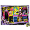 Monster High Draculaura Family Vampire Kitchen Playset and Dolls 2016 Mattel