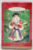 Toy Shop Serenade Santa 2000 Hallmark Keepsake Ornament