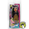 Bratz I Love Stripes Fashion Pack 2015 MGA Entertainment Inc 537144