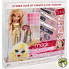 Bratz Magic Fashion Nails Cloe Doll and Accessories MGA Entertainment 368540
