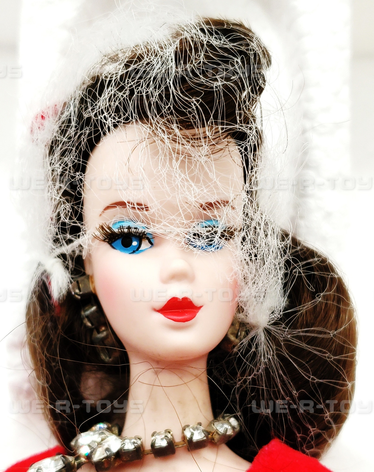 Épnglé par Aleca Corbett sur Dolls | Robe barbe, Barbe, Vetement poupee