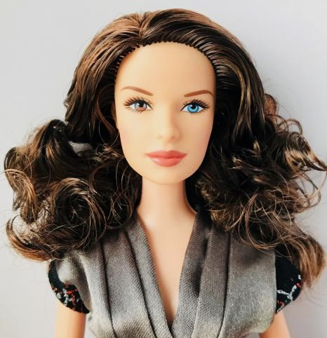 Lois Lane Barbie Doll Superman Returns 2005 Mattel J5288